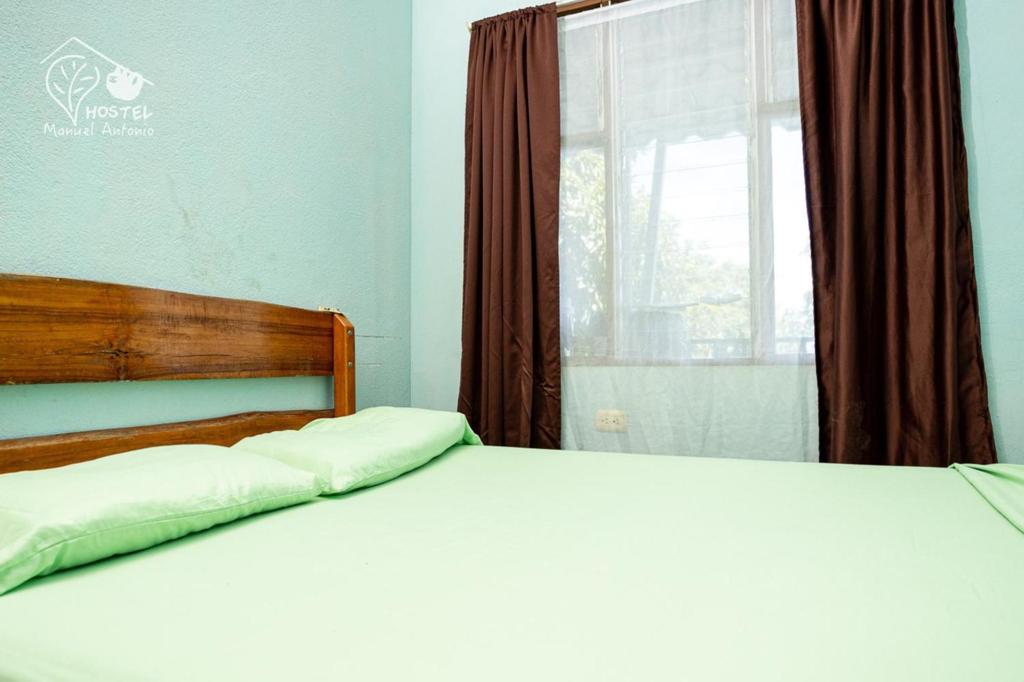 Manuel Antonio Hostel Ngoại thất bức ảnh