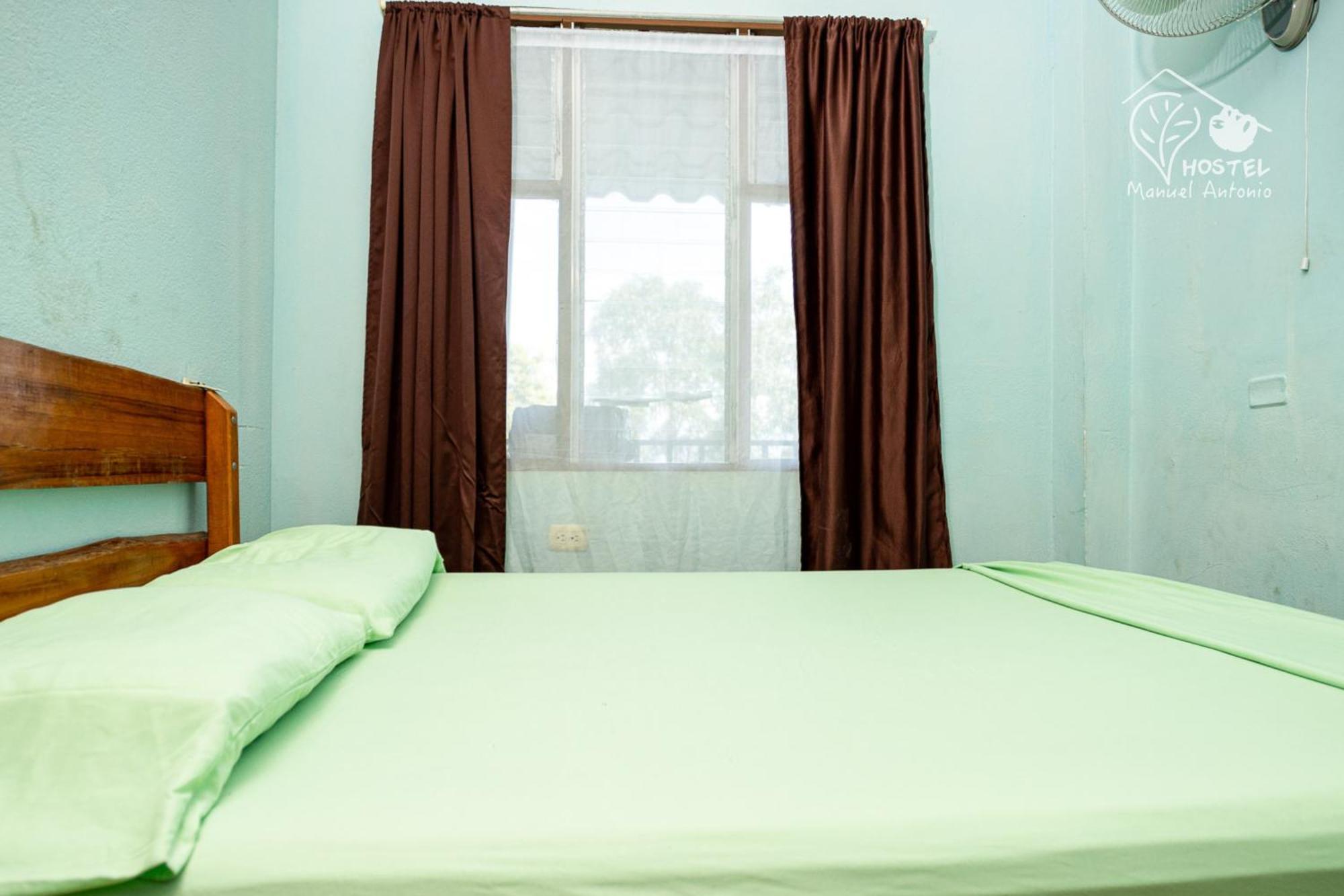 Manuel Antonio Hostel Ngoại thất bức ảnh