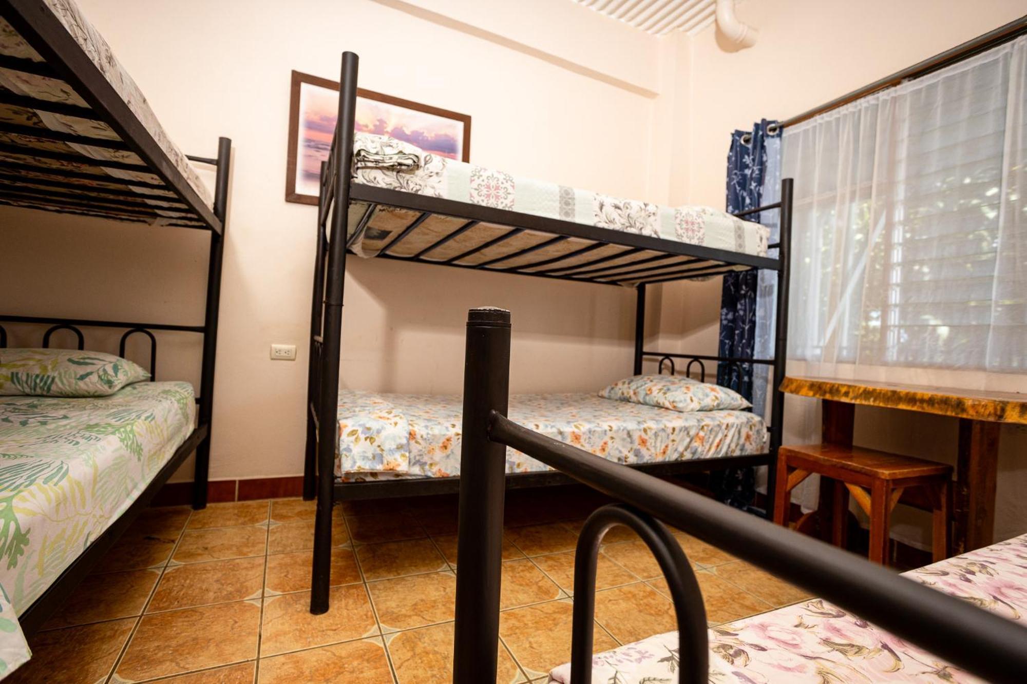 Manuel Antonio Hostel Ngoại thất bức ảnh