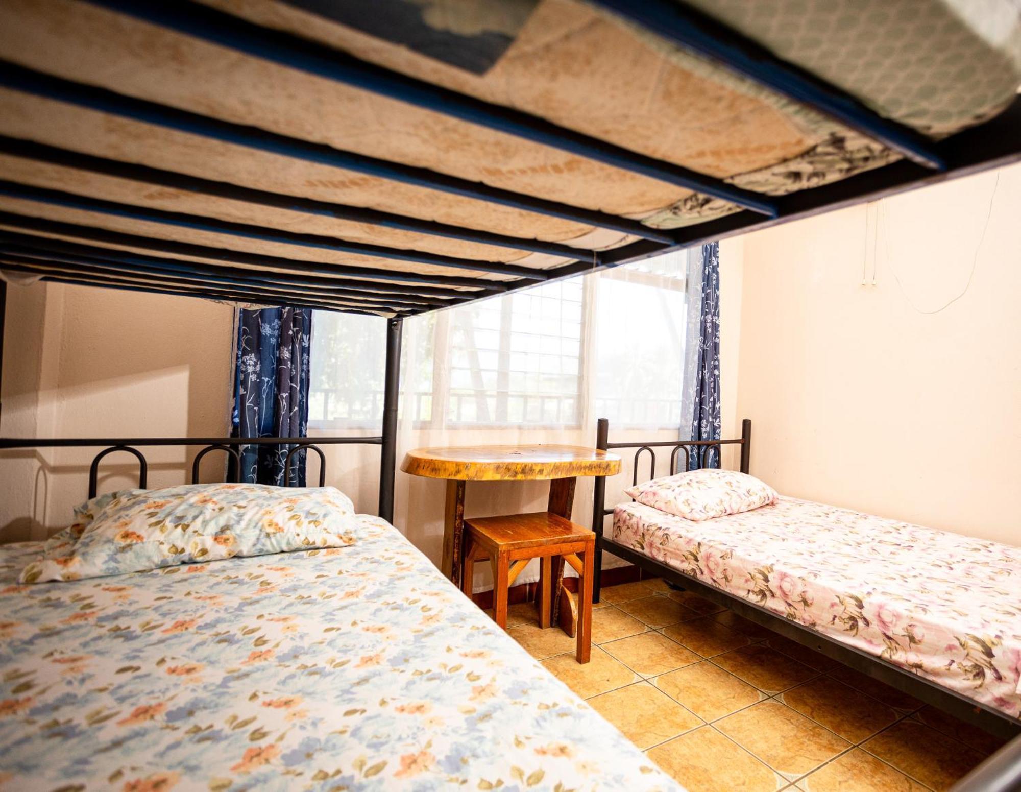 Manuel Antonio Hostel Ngoại thất bức ảnh
